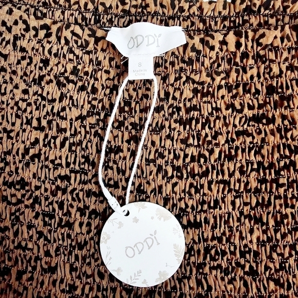 ODDY Peplum Off The Shoulder Animal Print Top Size Small - Picture 7 of 8